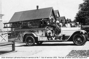 1926_LaFrance_as_No_7_Pump_c_1929_The_Last_White_Rig