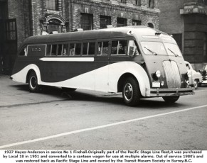 1937_Hayes_Canteen_Bus_at_No_2