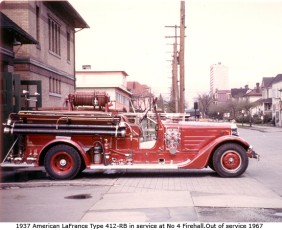 1937_LaFrance_Type_412_RB_as_spare_at_No_6_a